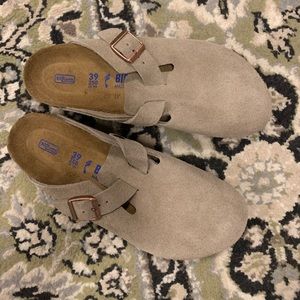Boston Birkenstock clogs